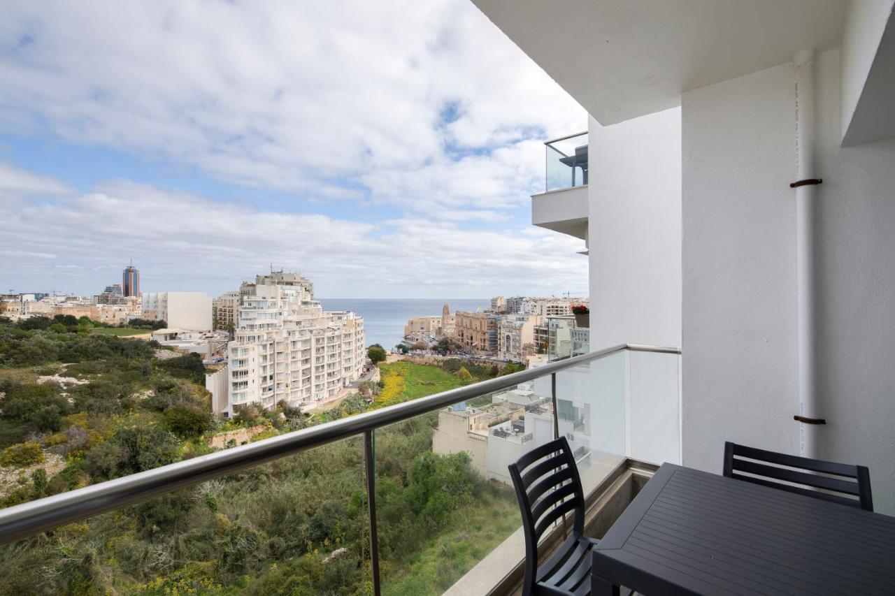 Sea View Apartment 2 Bedrooms 2 Bathrooms, 2 Minutes Away From The Sea Saint Julian's Dış mekan fotoğraf